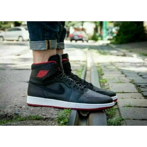 Black High Top Snakeskin Jordans MEN'S AIR JORDAN RETRO HIGH